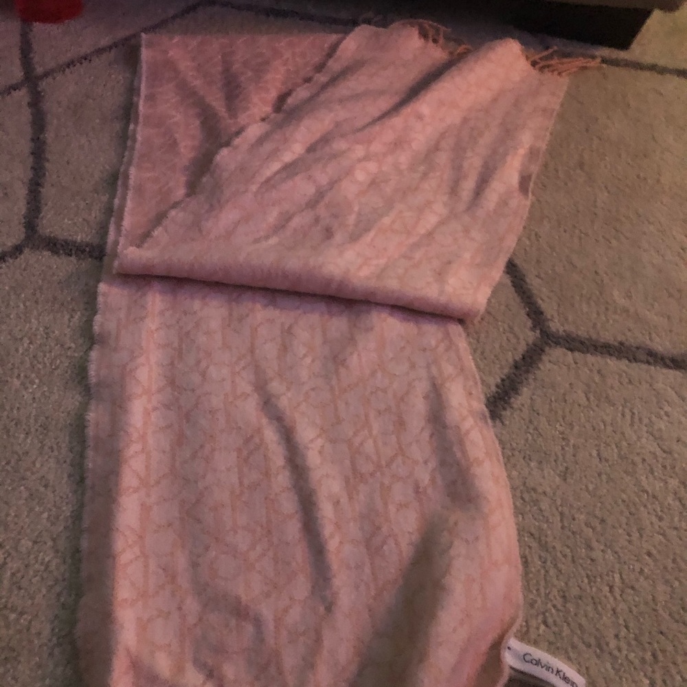 Calvin Klein Winter Scarf